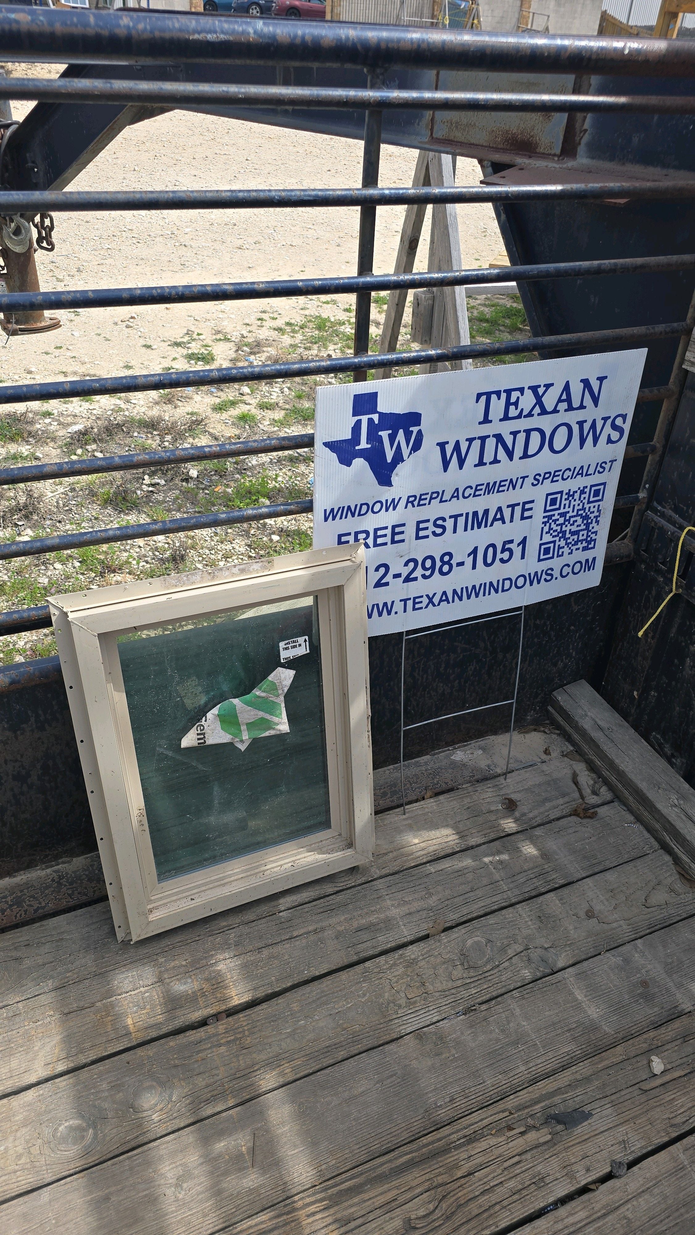 17.5 x 23.5 Tan Vinyl Fixed Window - Ply Gem 1100 Series