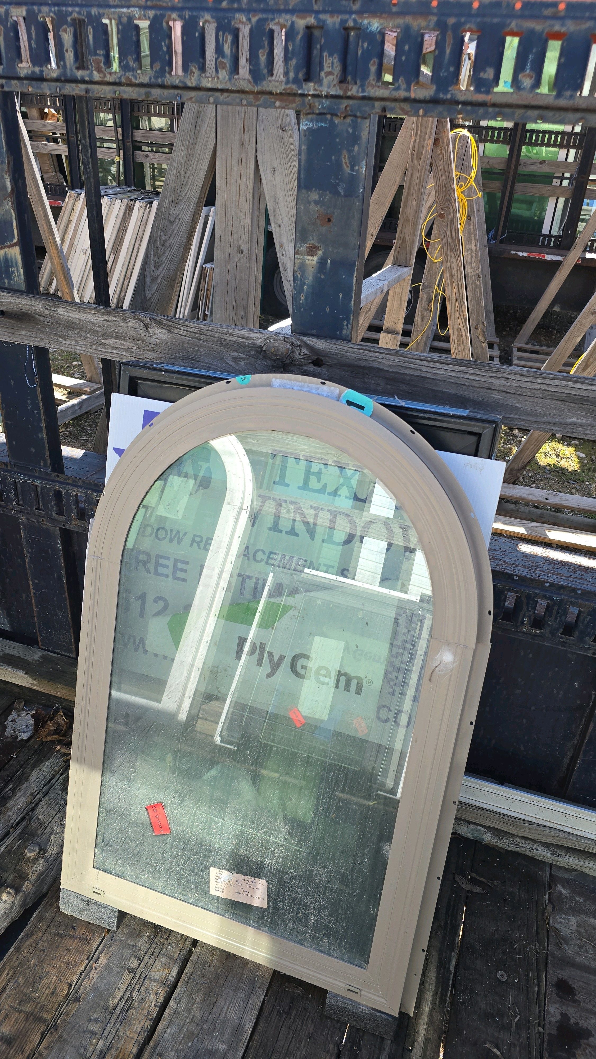 Ventana Fija de Vinilo Arcilloso 23.5 x 35.5 - Serie Ply Gem 1100