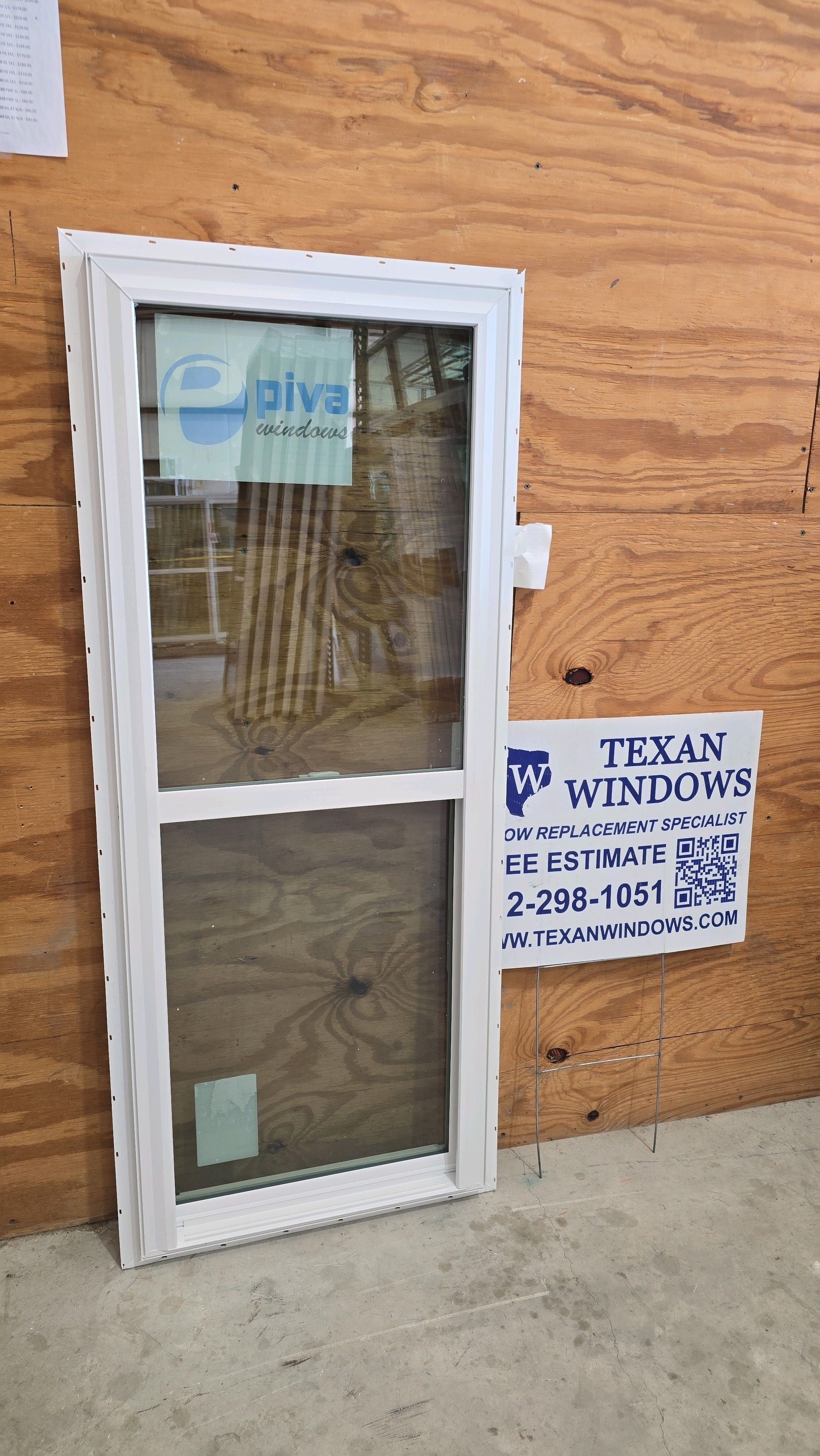 23.5 x 59.5 White Vinyl Single Hung Window - Finestra 64 Series